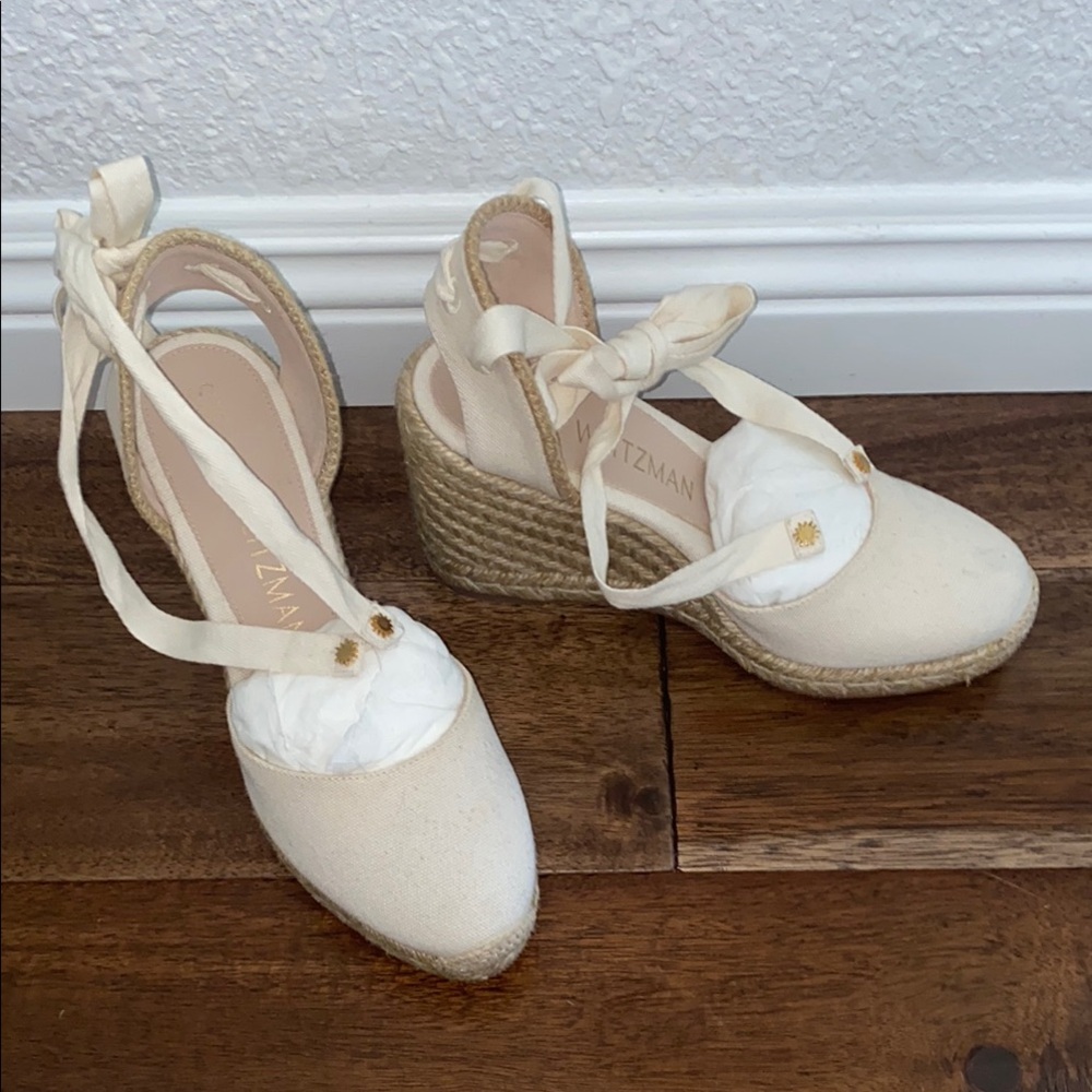 STUART WEITZMAN CREAM CANVAS MARGUERITA WEDGE ESPADRILLE WEDGE
